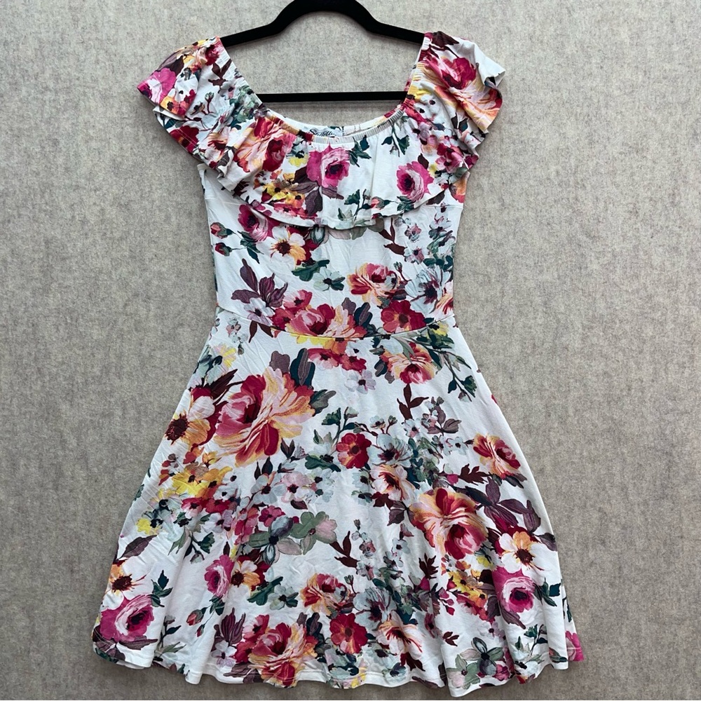 Stretch Dress Floral Flounce Off the Shoulder, M Juniors